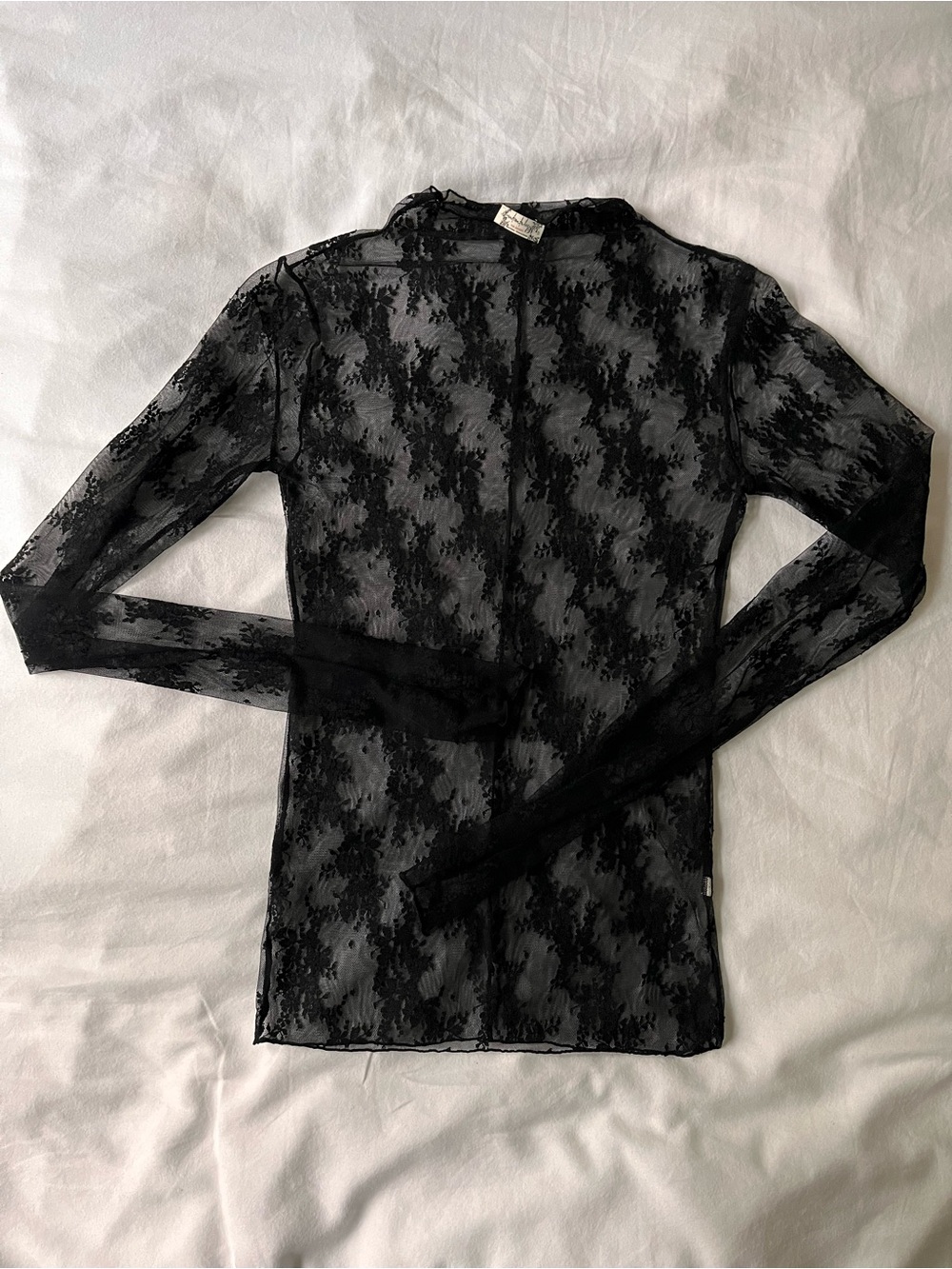 Intimately by Free People Lady Lux black lace longsleeve shirt small